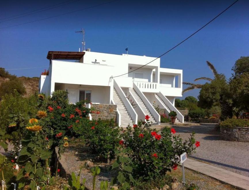 Apartment Tselios &
